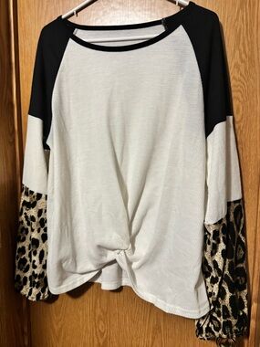 Women's Black & White Colorblock Twist Front Top with Leopard Sleeves